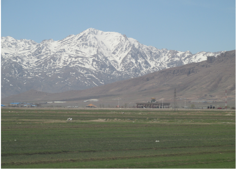 The central mountain of the world mountain range between Hafshjan