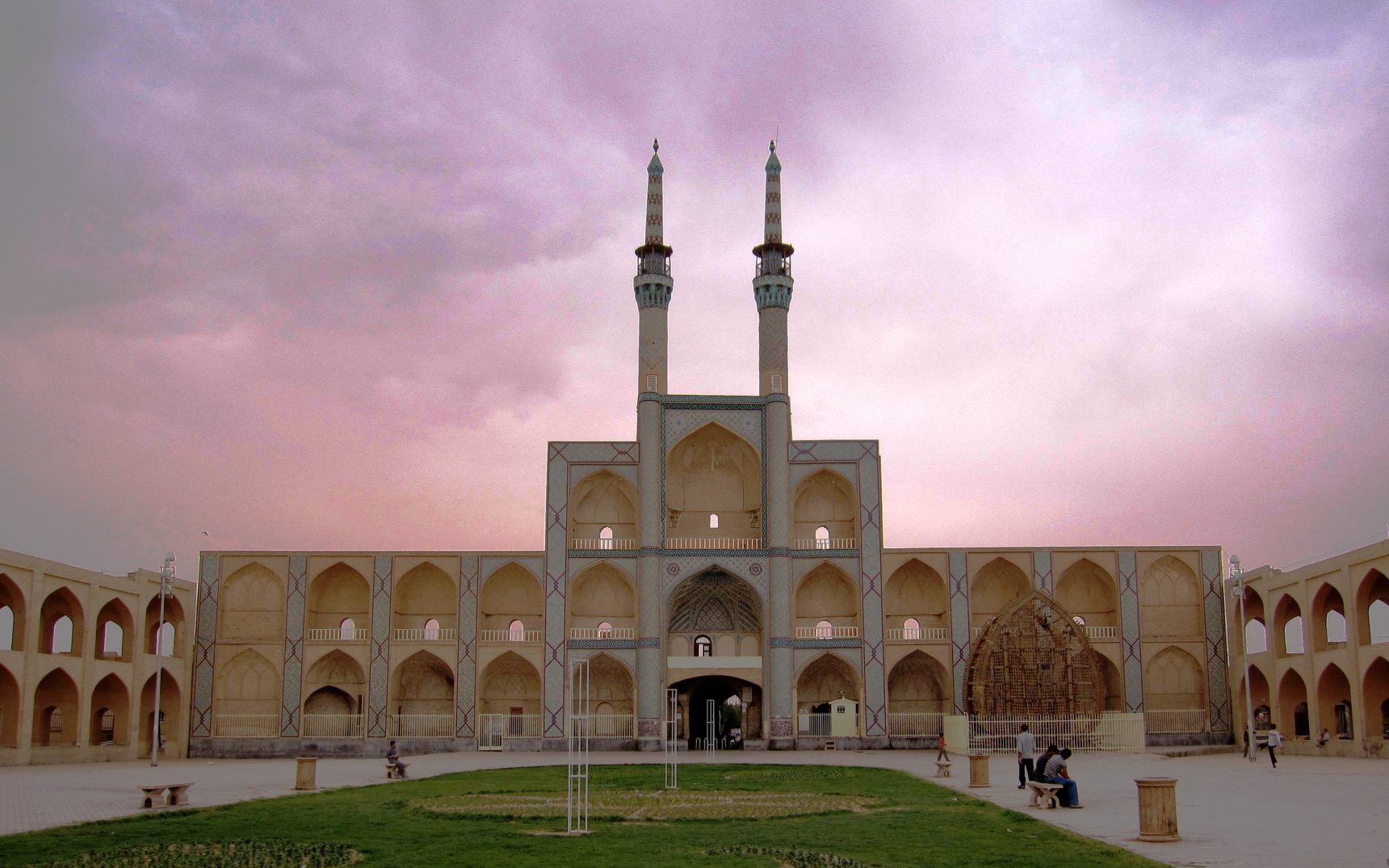 Iran - Yazd - Amir Chakmaq Complex